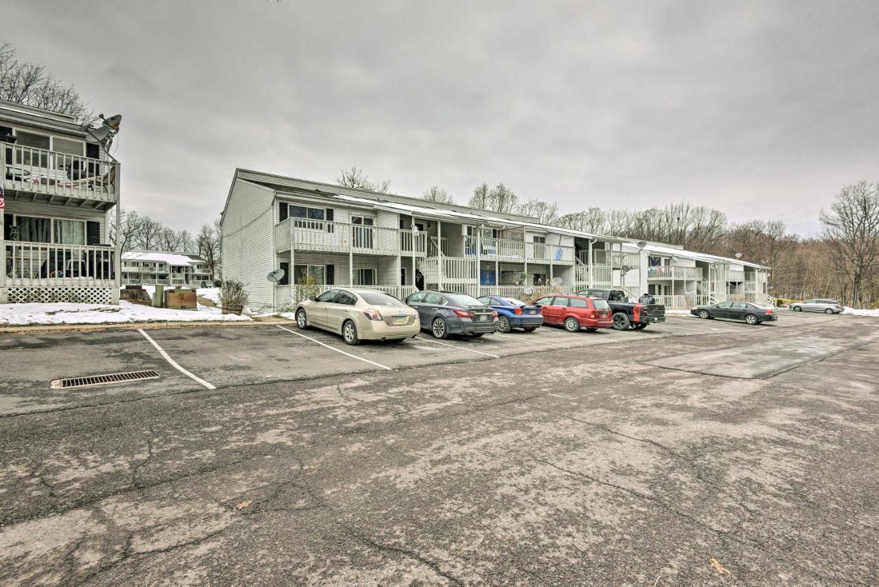 Mount Pocono Condo With Balcony, Near Mt Airy Casino Luaran gambar