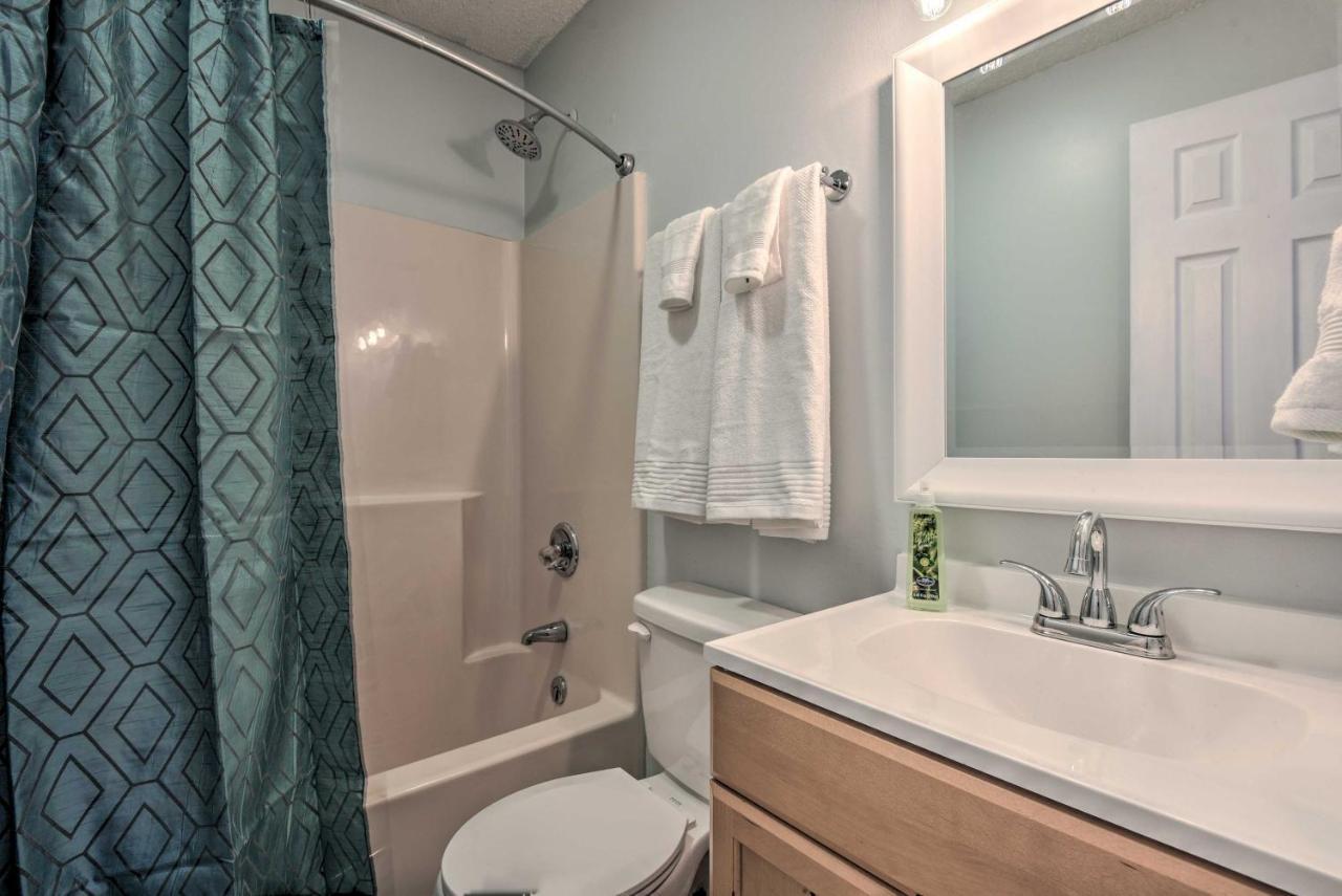 Mount Pocono Condo With Balcony, Near Mt Airy Casino Luaran gambar